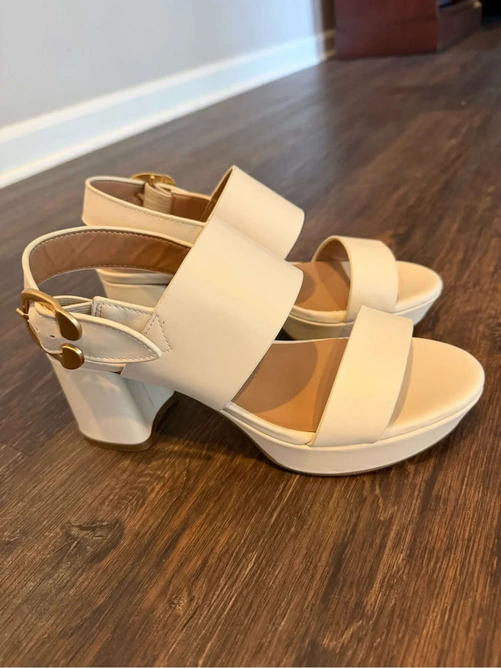 AEROSOLES Eggshell Platform Sandal with Gold Buckle